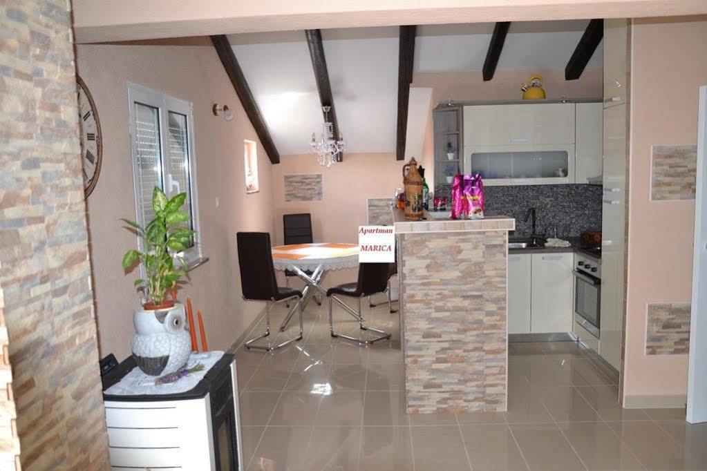 Apartments Marica Задар Екстериор снимка